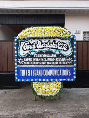 Papan Bunga Duka di Kosarek